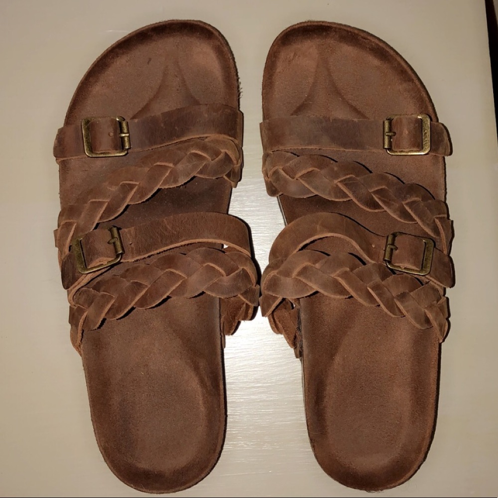 Brown braided leather sandals